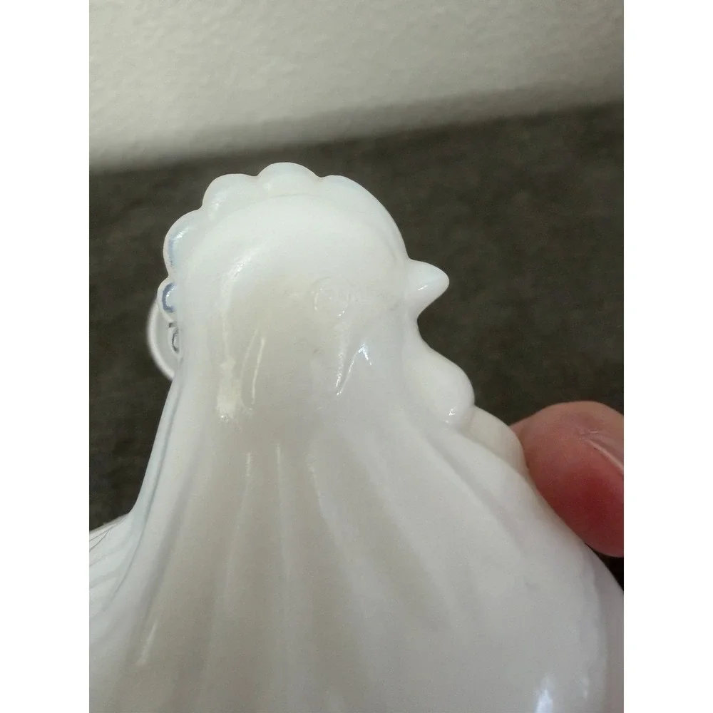 VTG Hazel Atlas Milk Glass Hen on Nest 4 1/2 